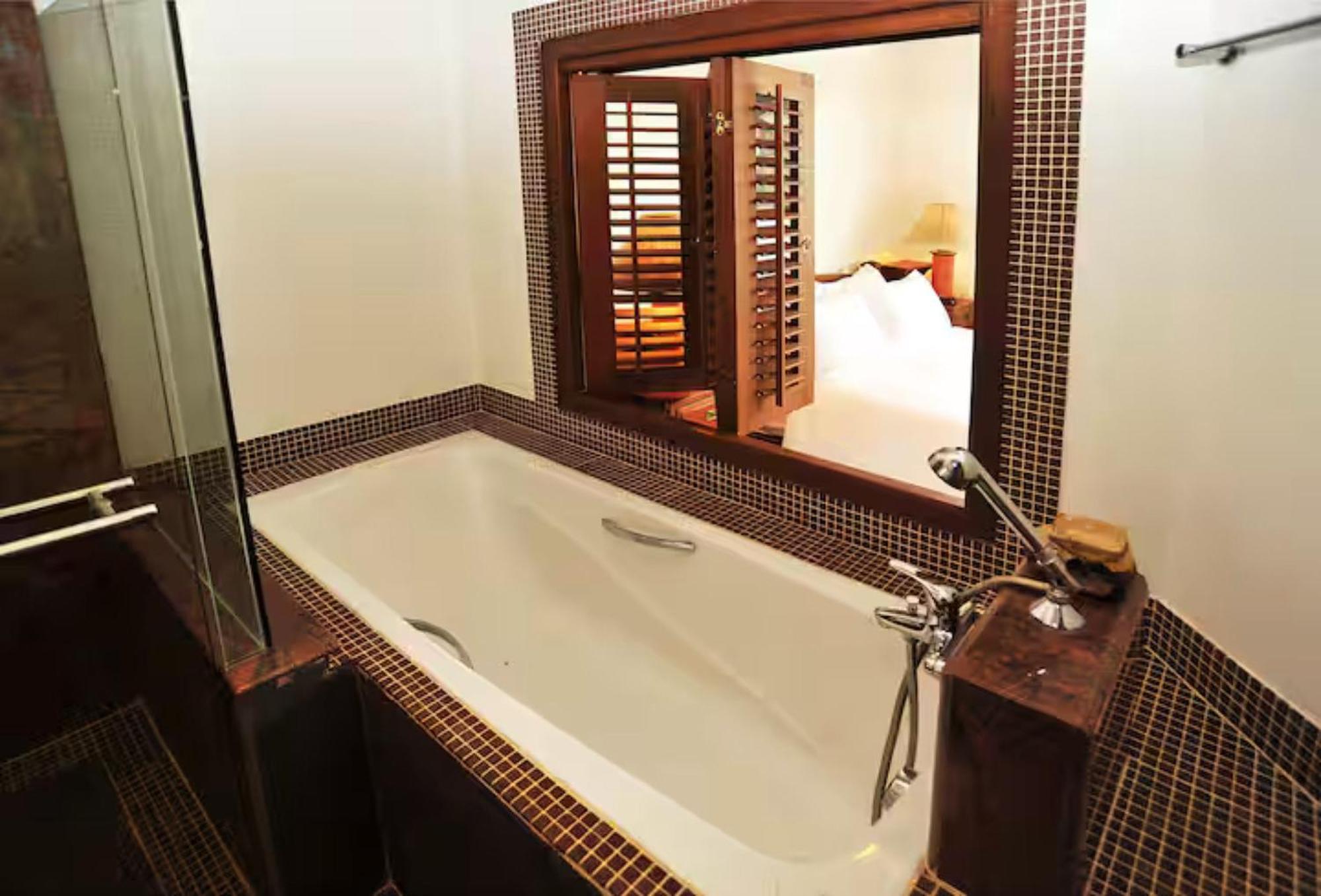 Thai Heritage Villa Melitta Bangrak Bohput, Beach, Pool, Seaviews, 6-Suite, Full Villa, Luxury, Aaa Location Koh Samui Екстериор снимка